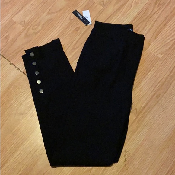 Reitmans black pants 8 tall - Picture 1 of 4